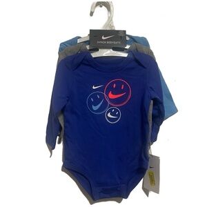 Nike Baby 3 pack Bodysuits 6 months